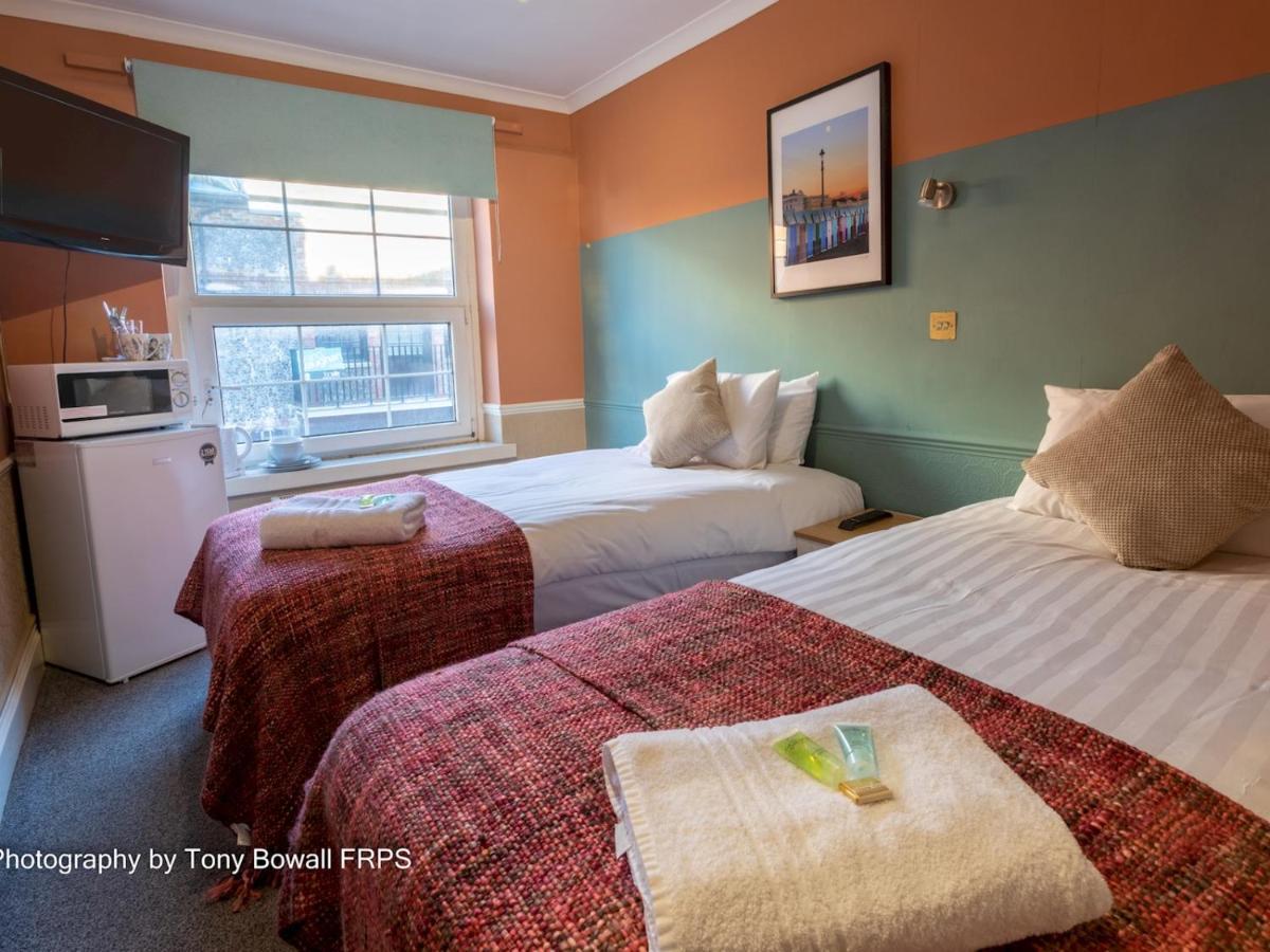 برايتون Pass The Keys Room 14 Twin The Blessed Elizabeth Boutique Suite المظهر الخارجي الصورة