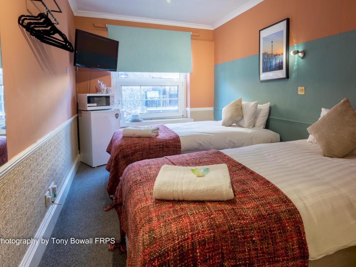 برايتون Pass The Keys Room 14 Twin The Blessed Elizabeth Boutique Suite المظهر الخارجي الصورة