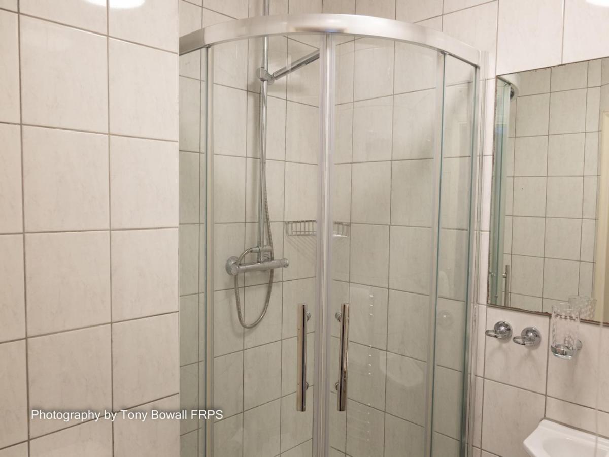 برايتون Pass The Keys Room 14 Twin The Blessed Elizabeth Boutique Suite المظهر الخارجي الصورة